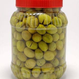 Doğal yeşil kırma zeytin