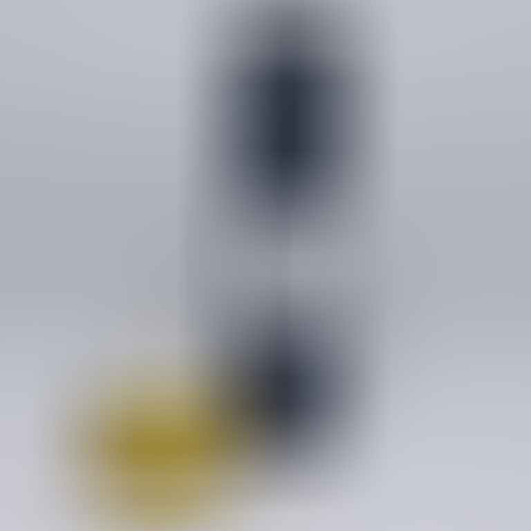 Natürel sızma zeytinyağı 750 ml katkısız koruyucusuz düşük asitli doğal zeytinyağı